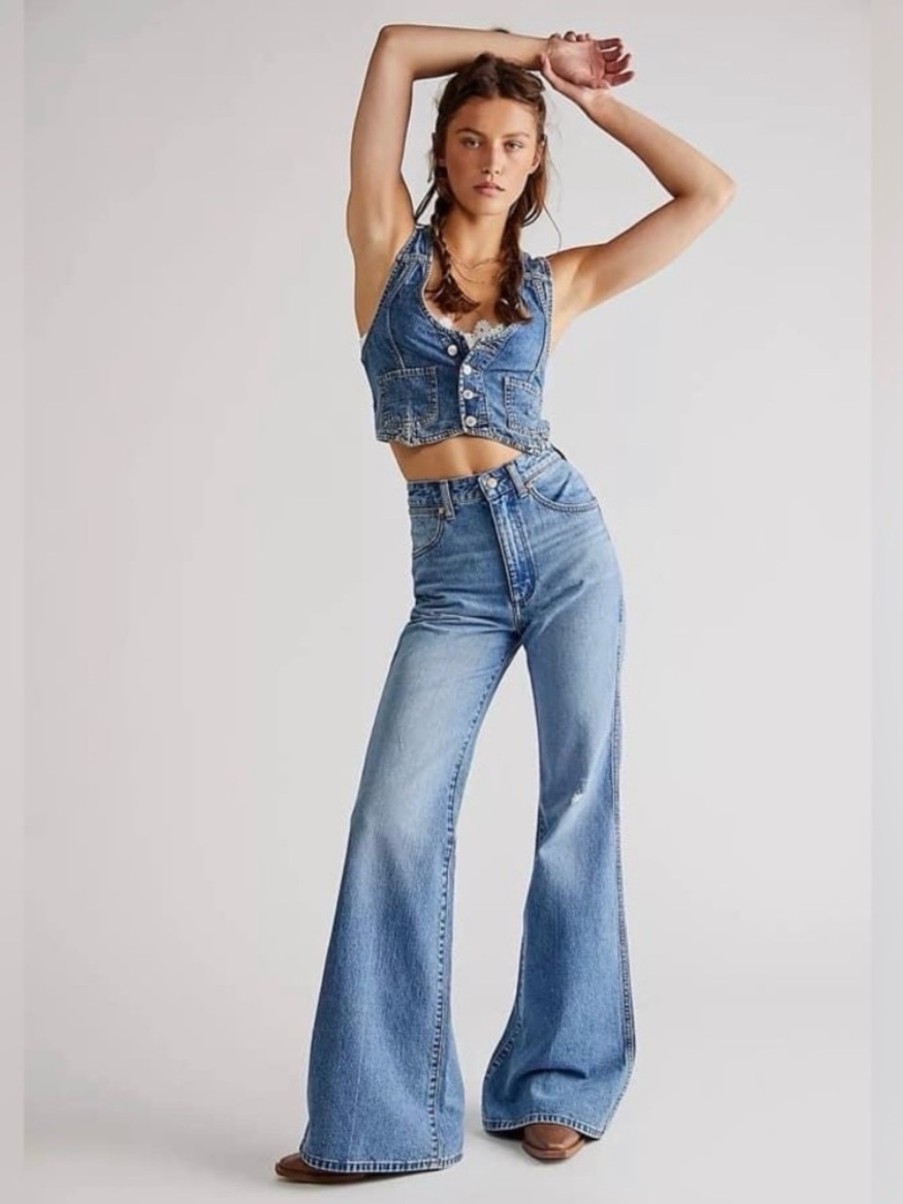 Wrangler Free People Wanderer 622 High Rise Flare Jeans Riverton Wash 30x32 NWT